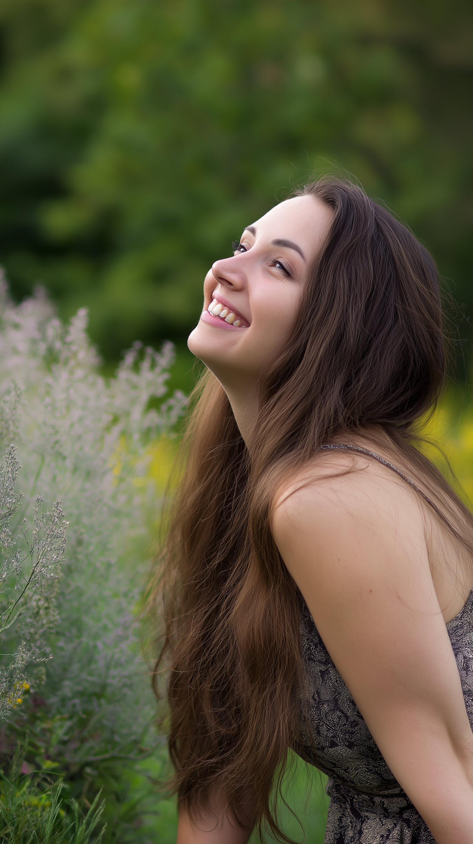 files/u6129611728_brunette_long_hair_22_ish_happy_white_woman_in_natu_ec23ce8c-a3fd-4131-be69-c609946b089e.png